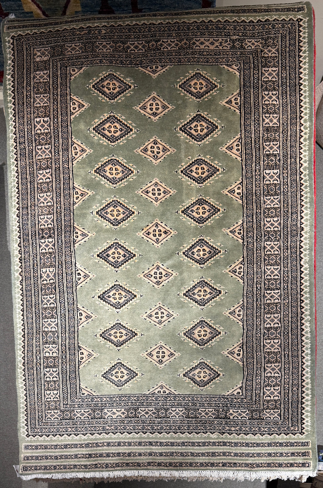 Bargain Basement: 4 x 2 – Zephyr Rugs